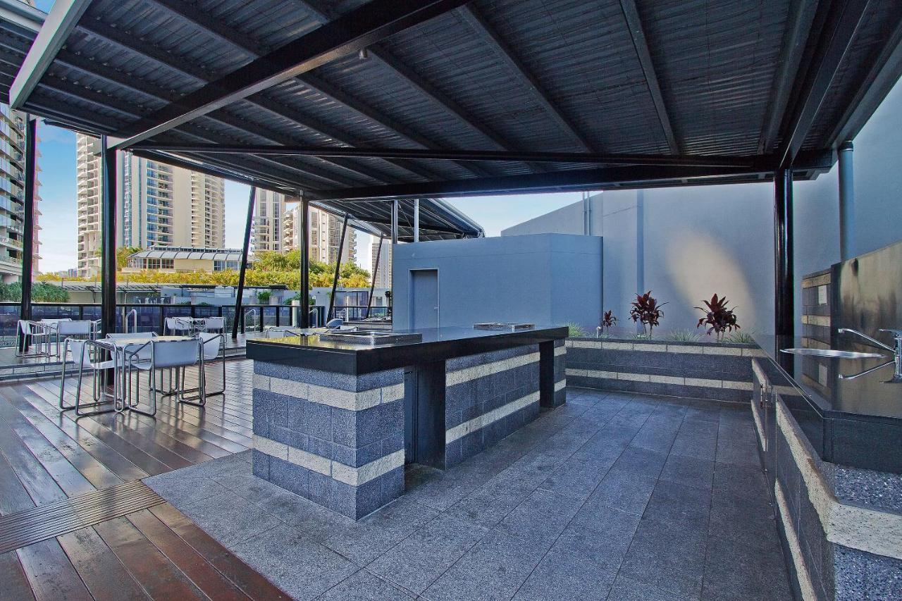 Kids Stay Free In Hinterland View 1 Bedroom Spa Apartment At Circle On Cavill - Q Stay Gold Coast Kültér fotó